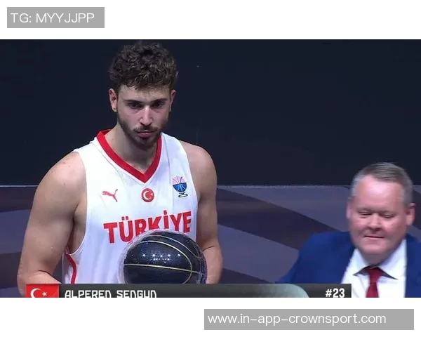 KD谈申京绝平三分出手信任球队每位球员的能力与决策