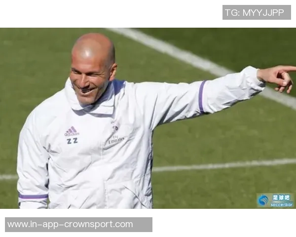 前皇马女营养师揭露职场霸凌经历遭禁止上草坪的辛酸故事